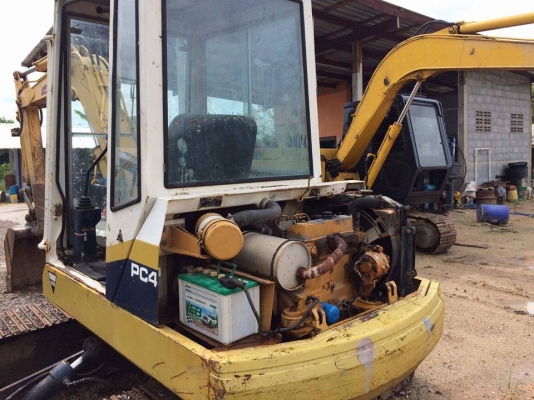 ขายรถขุดแบ็คโค PC40-5 เก๋งแอร์ สภาพสวยพร้อมลงทำงานเครื่องเดิมบง บูมสวย