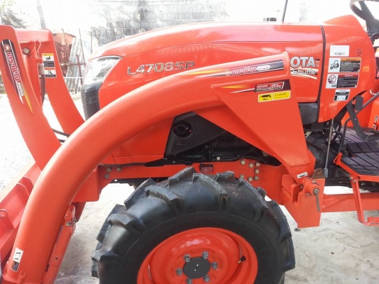 คูโบต้า L4708SP 4 WD ใบมีดตราช้าง ทำงาน 466 ชั่วโมง สีเดิมๆโรงงาน