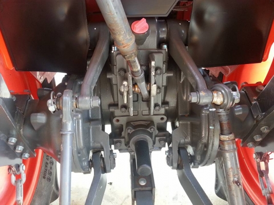 คูโบต้า L4708SP 4 WD ใบมีดตราช้าง ทำงาน 466 ชั่วโมง สีเดิมๆโรงงาน