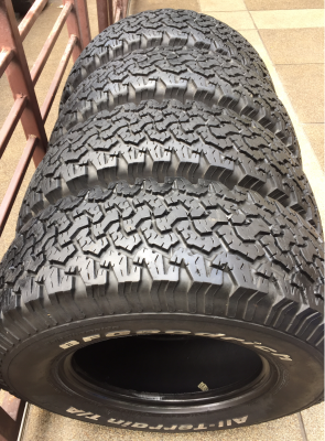 ยาง All BF Goodrich 265 75 16 ดอกเต็ม ติดหนวดทุกเส้น ไม่มีปะ ใช้งานน้อย ราคาไม่แพง