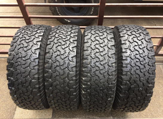 ยาง All BF Goodrich 265 75 16 ดอกเต็ม ติดหนวดทุกเส้น ไม่มีปะ ใช้งานน้อย ราคาไม่แพง