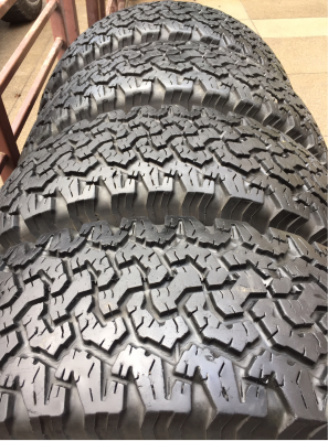 ยาง All BF Goodrich 265 75 16 ดอกเต็ม ติดหนวดทุกเส้น ไม่มีปะ ใช้งานน้อย ราคาไม่แพง