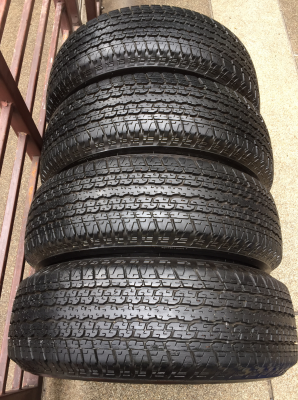 ยาง Bridgestone 245 70 16 สิ้นปี15 ดอกเต็ม ไม่มีปะ ราคาไม่แพง ยาง Bridgestone 245 70 16 สิ้นปี15 ดอกเต็ม ไม่มีปะ ราคาไม่แพง