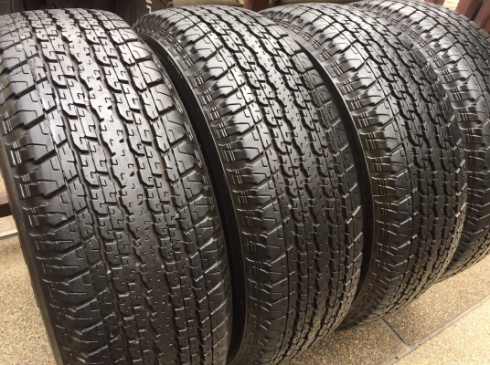 ยาง Bridgestone 245 70 16 สิ้นปี15 ดอกเต็ม ไม่มีปะ ราคาไม่แพง ยาง Bridgestone 245 70 16 สิ้นปี15 ดอกเต็ม ไม่มีปะ ราคาไม่แพง