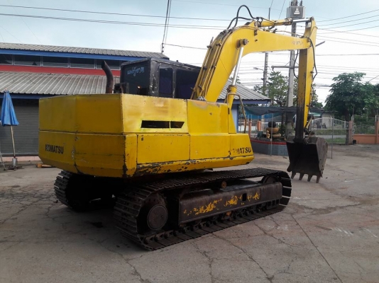 ขายแมคโค โคมัสสุ 120-3 ชีเรี่ยนสูง รถไม่ค่อยได้ใช้ รถสภาพดีมากโซ่เต็มใบหนา เอวแน่น แอร์เย็นโทร0805771468 kอาท