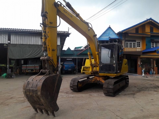 ขายแมคโค โคมัสสุ 120-3 ชีเรี่ยนสูง รถไม่ค่อยได้ใช้ รถสภาพดีมากโซ่เต็มใบหนา เอวแน่น แอร์เย็นโทร0805771468 kอาท