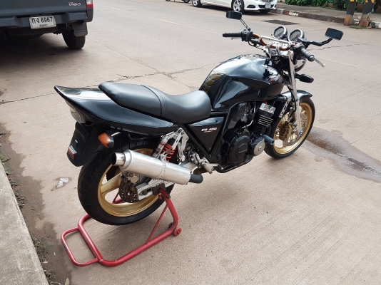 ขายคับ HONDA CB400 ปี98เวอร์ชั่นS เดิมๆ สีสวย ของแต่งนิดหน่อย อินวอยส์ สรรพสามิตร ราคา 63500 บาท ส่งได้ทั่วไทยคับ สนใจติดต่อ 081-0578282 FACEBOOK ชาญณรงค์ ป๊อป ชัยอมฤต ไอดีไลน์ POPBIGBIKESAKON คับ สนใจรถสวย ถูก ดี ต้อง POP BIGBIKE SAKONNAKHON คับ คลิปวิดี