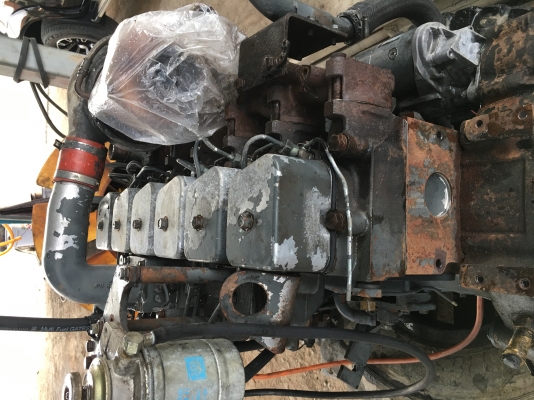 ขายด่วน เครื่องKOMATSU 6D102