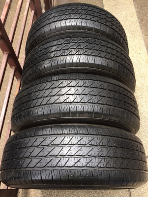 ยาง Michelin 265 65 17 สิ้นปี14 ดอกเต็ม ใช้ยาว ราคาไม่แพง ยาง Michelin 265 65 17 สิ้นปี14 ดอกเต็ม ใช้ยาว ราคาไม่แพง