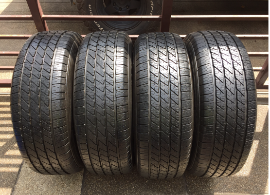 ยาง Michelin 265 65 17 สิ้นปี14 ดอกเต็ม ใช้ยาว ราคาไม่แพง ยาง Michelin 265 65 17 สิ้นปี14 ดอกเต็ม ใช้ยาว ราคาไม่แพง