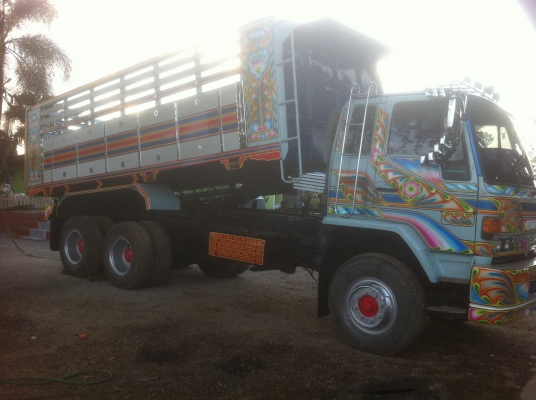 หล่อเลย อีซูซุ 240 นางฟ้าแท้ๆๆ