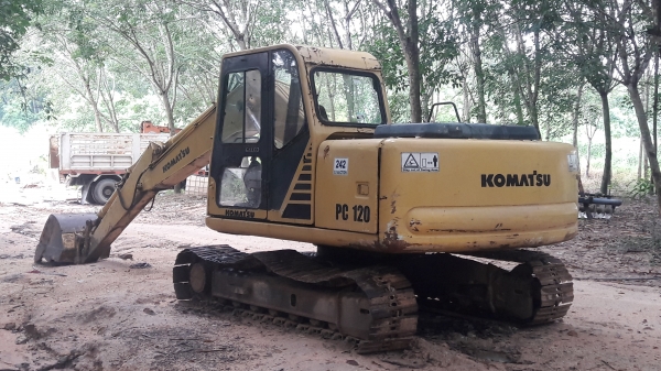 รถแบคโฮ