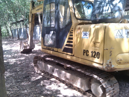 รถแบคโฮ รถแบคโฮ