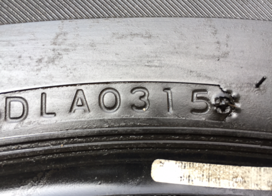 ยาง Firestone 245 70 16 ปี15 ดอกเต็ม ไม่มีปะ ราคาไม่แพง ยาง Firestone 245 70 16 ปี15 ดอกเต็ม ไม่มีปะ ราคาไม่แพง