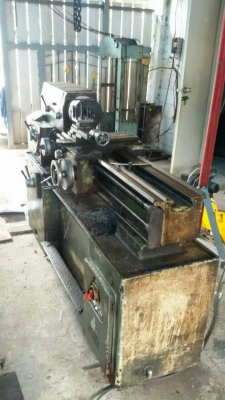 ขายเครื่องกลึง5ฟุต3เพลามีเบรคราคาเบาๆไม่มีจี๋หาให้ได้ครับผม