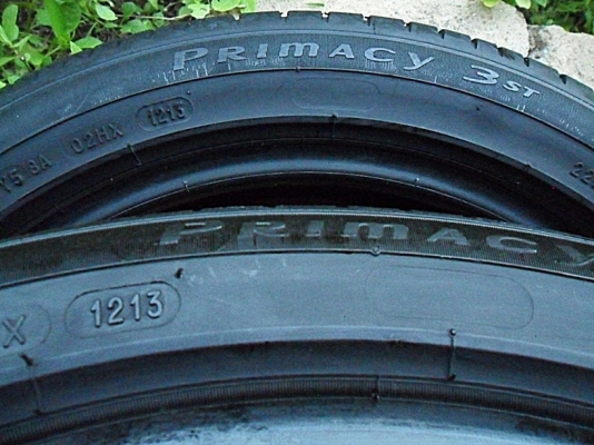 ยางซิ่ง17 มิชลิน 215-45-17 ลงพื้นปี14 (4เส้น3,200)ดอกหนาเกือบ 1เซ็น ยางซิ่ง17 มิชลิน 215-45-17 ลงพื้นปี14 (4เส้น3,200)ดอกหนาเกือบ 1เซ็น