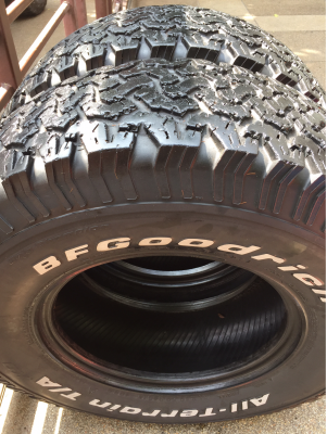 ยางคู่ All BF Goodrich 31 10.5 R15 พร้อมใช้งาน ราคาไม่แพง