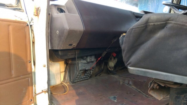 ขายรถสิบล้อดัมพ์ Hino FM176 เครื่อง EH700-168 แรง 2 เพลา ปี 44 กระบะดัมพ์ยาว 5.80 เมตร เบรคจิฟฟี่ หัวเดิมไม่เคยทำสี เป็นตัวสุดท้ายน็อตเพลาข้างขันเข้า ทะเบียนพร้อม ขายรถสิบล้อดัมพ์ Hino FM176 เครื่อง EH700-168 แรง 2 เพลา ปี 44 กระบะดัมพ์ยาว 5.80 เมตร เบรคจิฟฟี่ หัวเดิมไม่เคยทำสี เป็นตัวสุดท้ายน็อตเพลาข้างขันเข้า ทะเบียนพร้อม