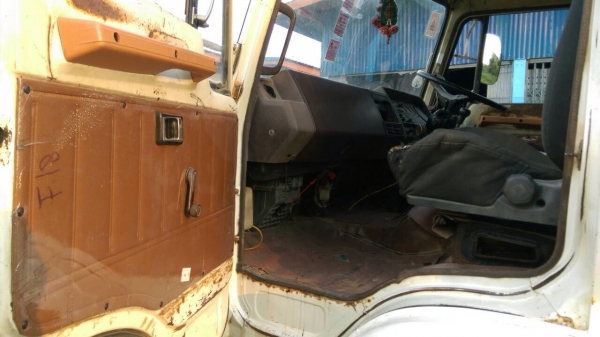 ขายรถสิบล้อดัมพ์ Hino FM176 เครื่อง EH700-168 แรง 2 เพลา ปี 44 กระบะดัมพ์ยาว 5.80 เมตร เบรคจิฟฟี่ หัวเดิมไม่เคยทำสี เป็นตัวสุดท้ายน็อตเพลาข้างขันเข้า ทะเบียนพร้อม ขายรถสิบล้อดัมพ์ Hino FM176 เครื่อง EH700-168 แรง 2 เพลา ปี 44 กระบะดัมพ์ยาว 5.80 เมตร เบรคจิฟฟี่ หัวเดิมไม่เคยทำสี เป็นตัวสุดท้ายน็อตเพลาข้างขันเข้า ทะเบียนพร้อม