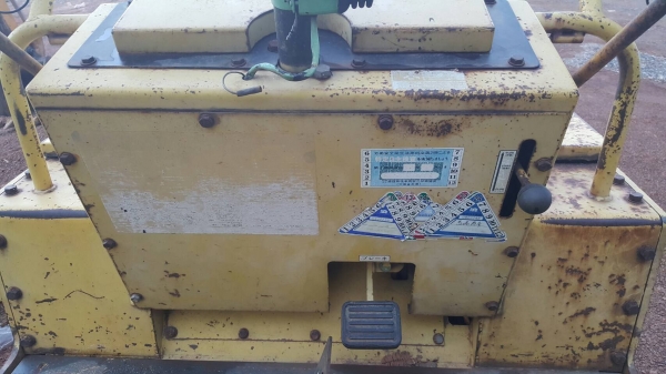 ขาย รถบดล้อยาง BOMAG BW3R ขนาด 3 ตัน 7 ล้อ สภาพพร้อมใช้งาน เอกสารเล่มทะเบียนครบ