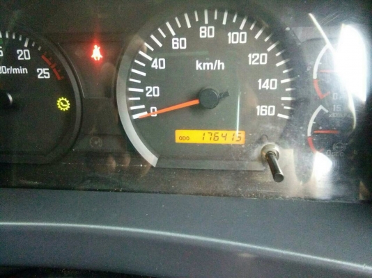 ขายรถสิบล้อดัมพ์ Isuzu เครื่อง 360 แรง ปร 55 กระบะดัมพ์มิเนียม ไมล์ 170,000 ยางเต็ม รถไม่เคยแบกน้ำหนัก มีระบบลากพ่วง ทะเบียนพร้อม