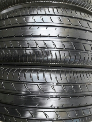 ยางYOKOHAMA 185 60R15 สัปดาที่36ปี2015ลงพื้นปลายปี2015 สภาพสวยมากๆ ดอกเยอะมากๆไม่มีปะคุ้มจริงใช้กันยาวๆ