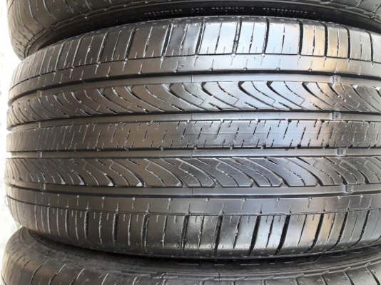 ยางGOODYEAR 205 55R16 สัปดาห์ที่52ปี2015 ลงพื้นจริงปี2016 ยางสภาพสวยมากๆไร้ที่ติ ดอกเต็มๆ90\%คุ้มสุดๆใช้อีกนาน