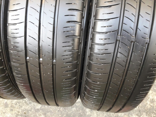 ยางDUNLOP 185 65R15 ปี2015 สภาพสวยมากๆดอกเต็มๆ สียังติดอยู่ไม่มีปะคุ้มจริงใช้อีกนาน ยางDUNLOP 185 65R15 ปี2015 สภาพสวยมากๆดอกเต็มๆ สียังติดอยู่ไม่มีปะคุ้มจริงใช้อีกนาน