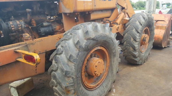 ขาย รถตัก KOMATSU JH30B สภาพเก่านอก ใช้งานน้อย ราคาต่อรองได้