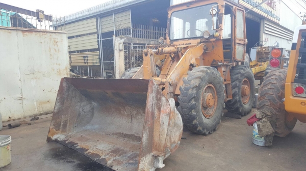 ขาย รถตัก KOMATSU JH30B สภาพเก่านอก ใช้งานน้อย ราคาต่อรองได้