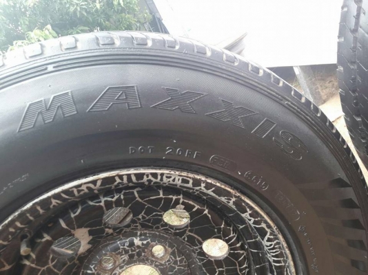 !! ล้อกระบะบรรทุก ทั้งชุด 4 ล้อ ใส่รถกระบะ 5 รู ล้อหน้า 195 R 14 ล้อหลัง 215 R14