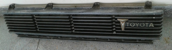 กระจังหน้าRN30 ม้ากระโดด