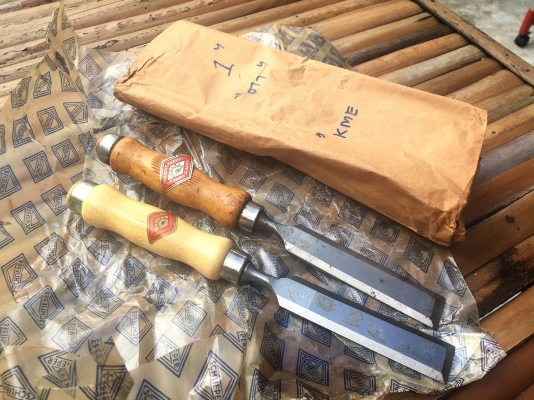 ขายสิ่วSTANLEY 15mm.; 16mm. Made in England.เก่าเก็บด้ามละ450บาท