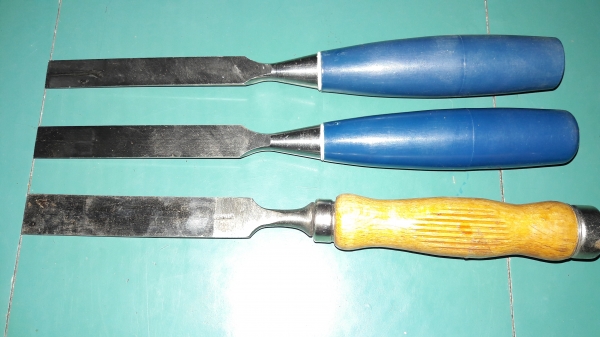 ขายสิ่วSTANLEY 15mm.; 16mm. Made in England.เก่าเก็บด้ามละ450บาท