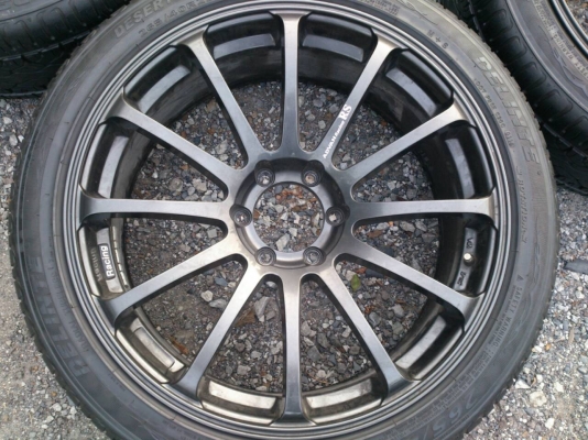 ขายแม็กRS 6รูขอบ22 พร้อมยาง 265/40R22 ปี14 ยางดอกหนาเท่ากันสวยๆ จำนวน 1 ชุด