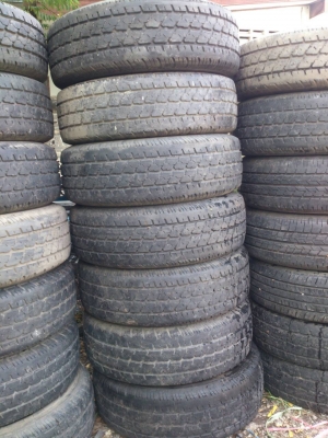 ขายเหมายางกระบะ 195R14 และ 205R14 จำนวน 35 เส้น 16500 สนใจโทรสอบถามได้ครับ