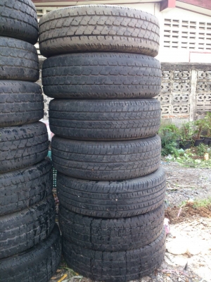 ขายเหมายางกระบะ 195R14 และ 205R14 จำนวน 35 เส้น 16500 สนใจโทรสอบถามได้ครับ