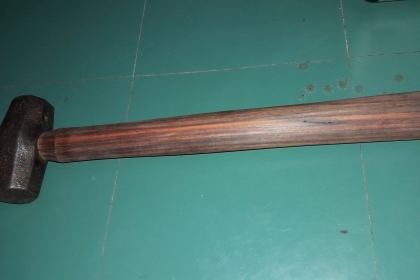 ขายค้อน3ปอนงานเก่าญี่ปุ่นทำด้ามใหม่สวยงาม ขายค้อน3ปอนงานเก่าญี่ปุ่นทำด้ามใหม่สวยงาม