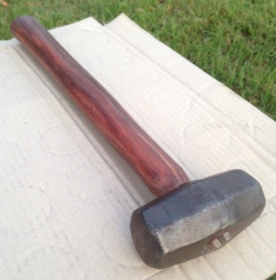 ขายค้อน3ปอนงานเก่าญี่ปุ่นทำด้ามใหม่สวยงาม