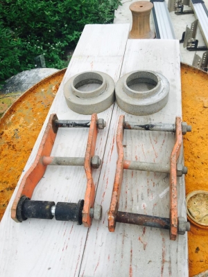 ชุดยกไทรทันตัวเตี้ยขึ้น2นิ้ว