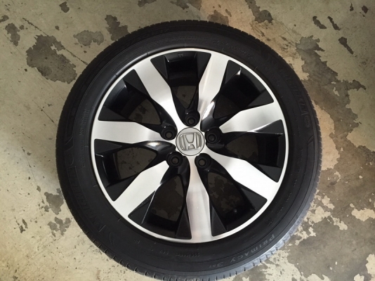 ขายล้อแม็กซ์ Honda accord 17 ทำสีดำหน้าเงามาใหม่ๆ