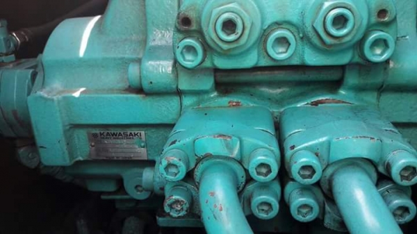 ขาย KOBELCO SK120-2 เก่าญี่ปุ่นแท้.....แทรคใหญ่ ช่วงล่างแน่น ไฟฟ้าครบ สภาพสวยพร้อมใช้ โทร 089-3818694 ดวงนภา ขาย KOBELCO SK120-2 เก่าญี่ปุ่นแท้.....แทรคใหญ่ ช่วงล่างแน่น ไฟฟ้าครบ สภาพสวยพร้อมใช้ โทร 089-3818694 ดวงนภา