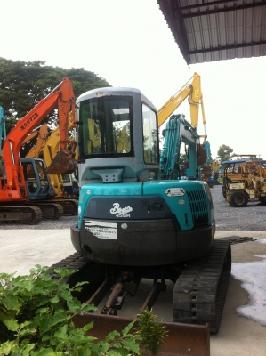 ต้องการขายรถขุดยี่ห้อ KOBELCO-sk45SR-1 รถนอกนำเข้าจากญี่ปุ่น ต้องการขายรถขุดยี่ห้อ KOBELCO-sk45SR-1 รถนอกนำเข้าจากญี่ปุ่น