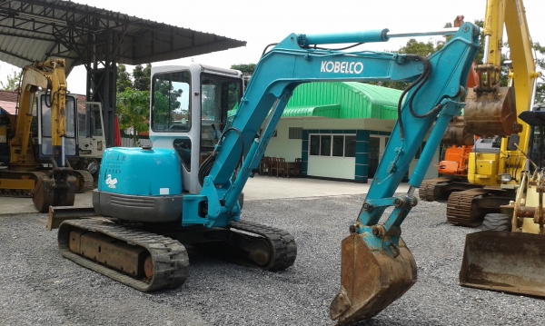 ต้องการขายรถขุดยี่ห้อ KOBELCO-sk45SR-1 รถนอกนำเข้าจากญี่ปุ่น ต้องการขายรถขุดยี่ห้อ KOBELCO-sk45SR-1 รถนอกนำเข้าจากญี่ปุ่น