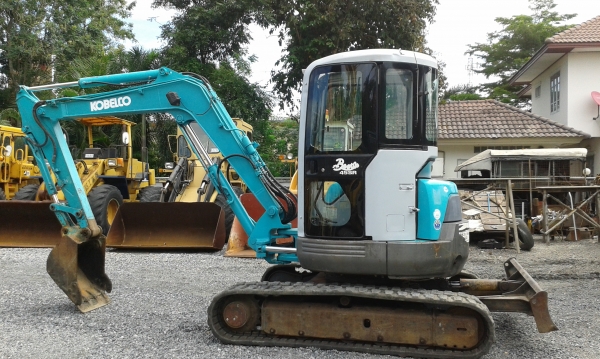 ต้องการขายรถขุดยี่ห้อ KOBELCO-sk45SR-1 รถนอกนำเข้าจากญี่ปุ่น ต้องการขายรถขุดยี่ห้อ KOBELCO-sk45SR-1 รถนอกนำเข้าจากญี่ปุ่น