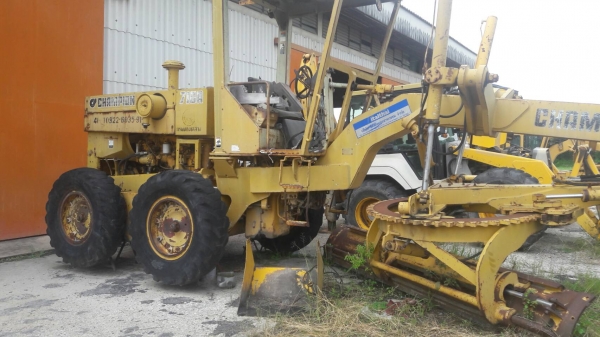 รถเกรด Champion 710A รถเกรด Champion 710A