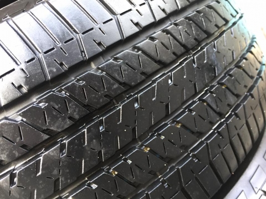 ขายยาง BRIDGESTONE DUELER H/T 684II 265-60-18 ปี14 ดอกหนาจัด ไม่มีตำหนิ ชุดละ 8,900 บาท