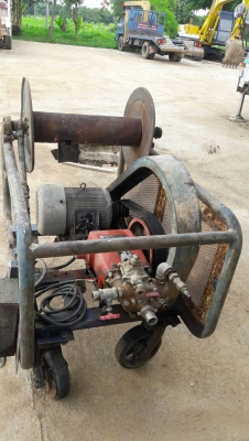 ขาย เครื่องฉีกน้ำแรงดันสูง ใช้ไฟโรงงานบ้านเราได้ มอเตอร์7แรง  ไฟ3สาย ขายราคา 16,000 บาท