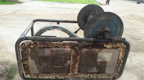 ขาย เครื่องฉีกน้ำแรงดันสูง ใช้ไฟโรงงานบ้านเราได้ มอเตอร์7แรง  ไฟ3สาย ขายราคา 16,000 บาท