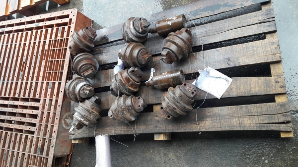 ขายลูกลอนเลอร์ พร้อมแคร์เรียล สำหรับรถขุดเล็ก MM45,55,57 ,CAT 305 ลอนเลอร์ลูกล่ะ 2,500 บาท แคร์เรียลขาย ล่ะ1,200 บาท ของเก่าจากนอก ขายยกชุด ราคา 23,000บาท ขายลูกลอนเลอร์ พร้อมแคร์เรียล สำหรับรถขุดเล็ก MM45,55,57 ,CAT 305 ลอนเลอร์ลูกล่ะ 2,500 บาท แคร์เรียลขาย ล่ะ1,200 บาท ของเก่าจากนอก ขายยกชุด ราคา 23,000บาท